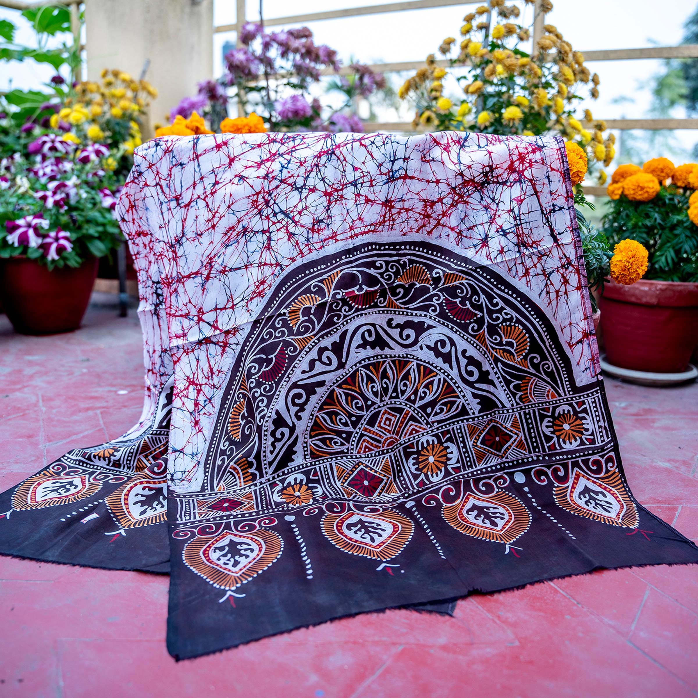 BATIK STOLE - WHITE ON RED DESIGN