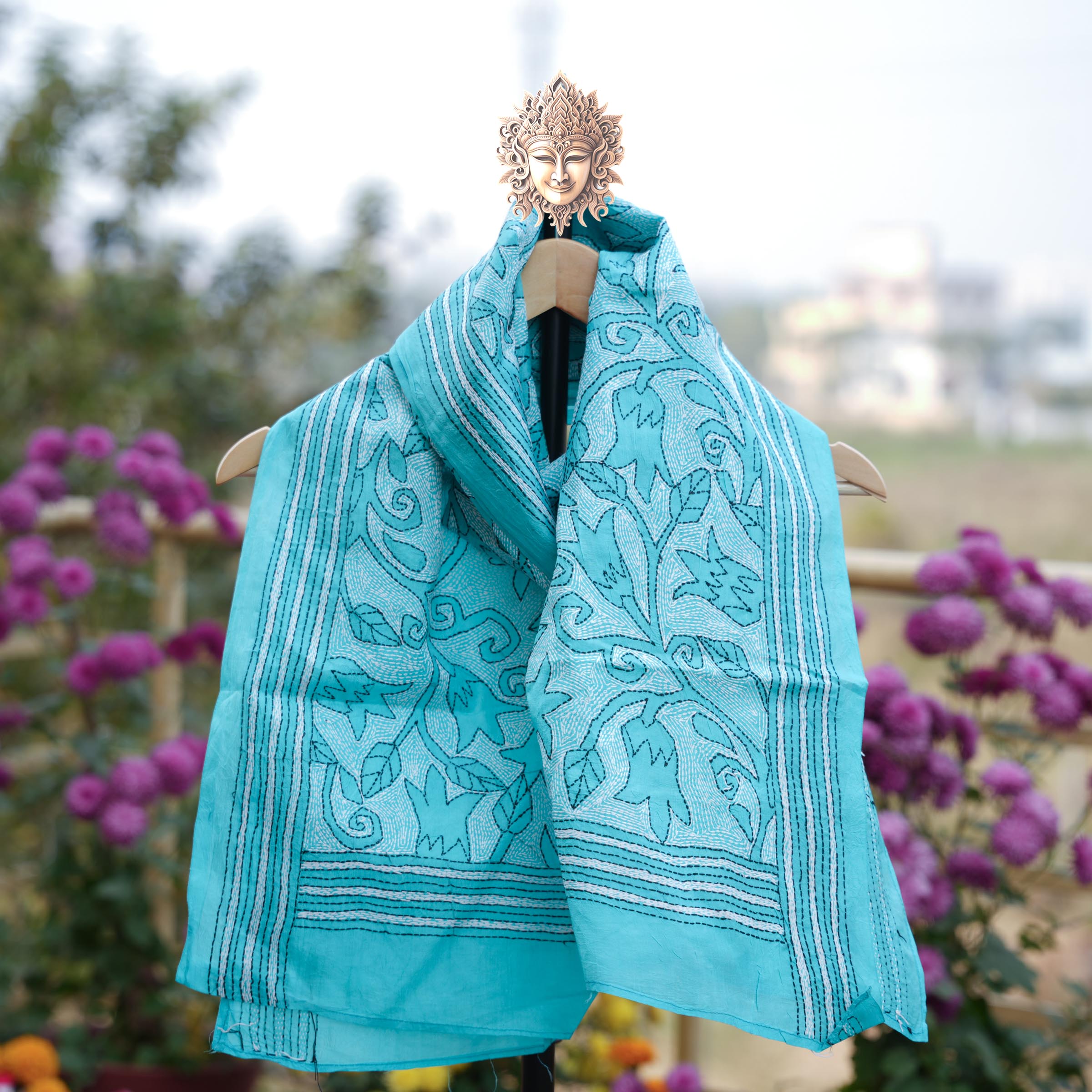 KANTHA STOLE - TURQUOISE